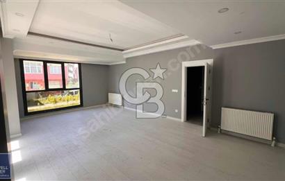 ÇEKMEKÖY TUNA SİTESİ'NDE SATILIK 5+1 BAHÇE DUBLEKSİ DAİRE