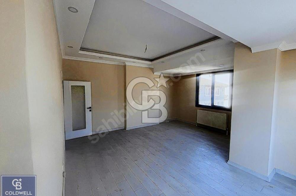 ÇEKMEKÖY TUNA SİTESİ'NDE SATILIK 3+1 DAİRE