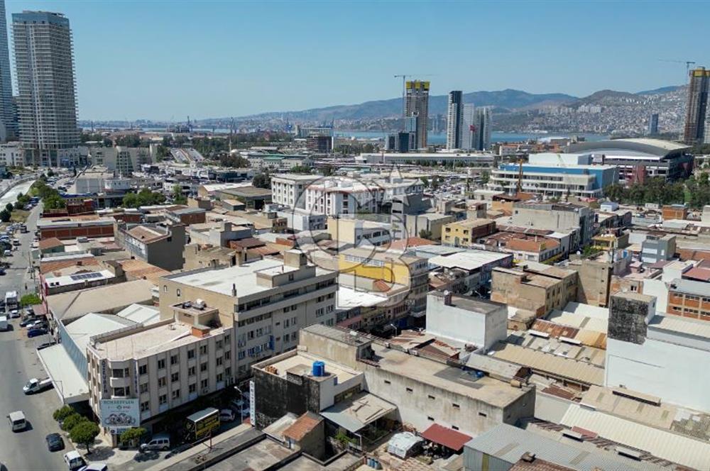 Konak Mersinli 1. Sanayi Sitesi’nde Komple Satılık Bina 