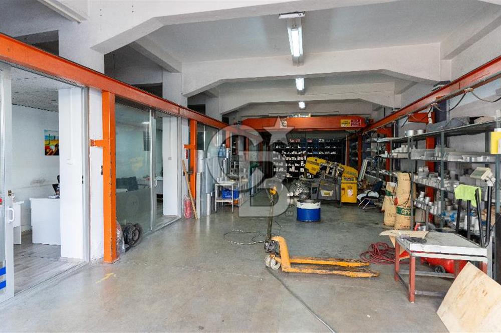 Konak Mersinli 1. Sanayi Sitesi’nde Komple Satılık Bina 