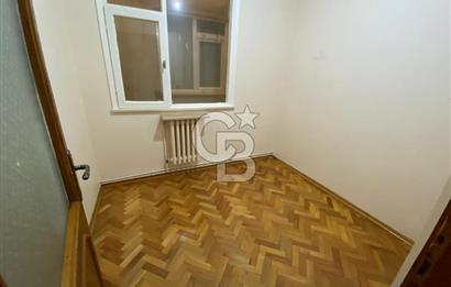 İÇERENKÖY’DE SİTE İÇİNDE KİRALIK 3+1 DAİRE