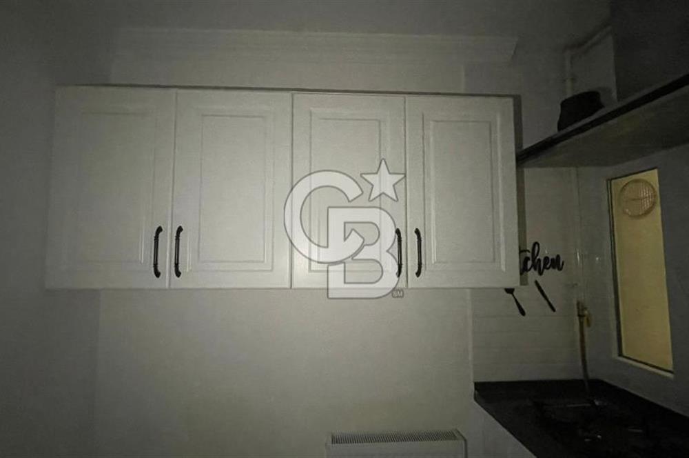 KARŞIYAKA ÇARŞININ KALBİNDE TADİLATLI EŞYALI KİRALIK 3+1 DAİRE