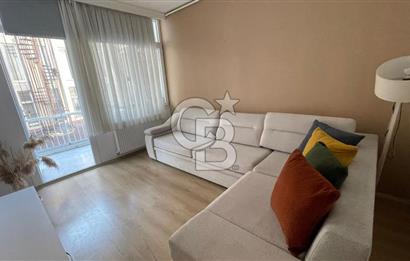 KARŞIYAKA ÇARŞININ KALBİNDE TADİLATLI EŞYALI KİRALIK 3+1 DAİRE