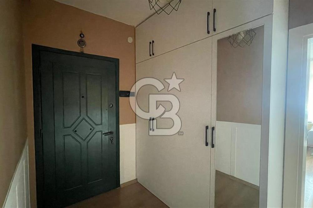 KARŞIYAKA ÇARŞININ KALBİNDE TADİLATLI EŞYALI KİRALIK 3+1 DAİRE