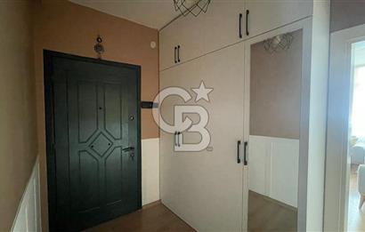 KARŞIYAKA ÇARŞININ KALBİNDE TADİLATLI EŞYALI KİRALIK 3+1 DAİRE