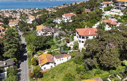 İstanbul büyükadada 2200 m2 7+2 satılık köşk