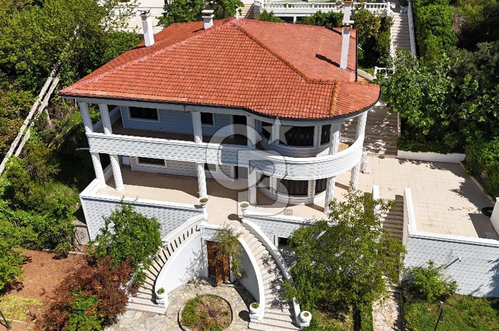 İstanbul büyükadada 2200 m2 7+2 satılık köşk