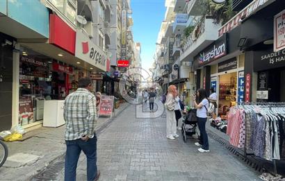 KARŞIYAKA ÇARŞININ KALBİNDE TADİLATLI EŞYALI KİRALIK 3+1 DAİRE