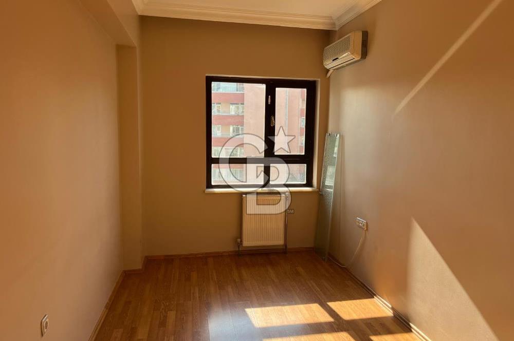 ÇUKURAMBAR'DA MUHTEŞEM LOKASYONDA SATILIK 4+1 DAİRE!