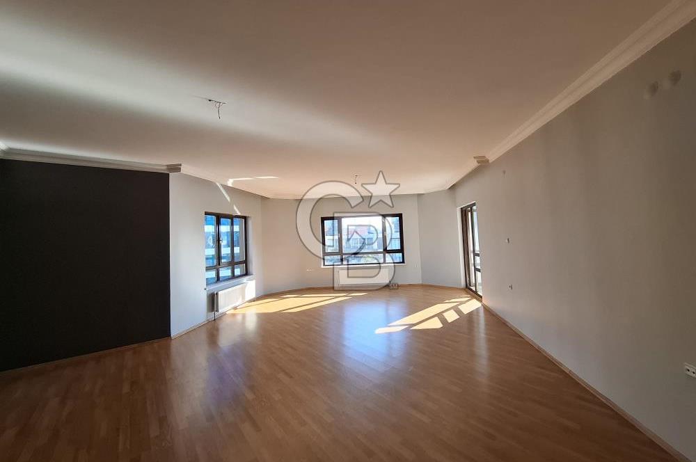 ÇUKURAMBAR'DA MUHTEŞEM LOKASYONDA SATILIK 4+1 DAİRE!