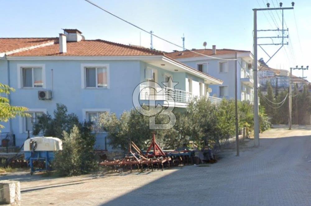 Foça Hacıveli Mah. Satılık 2+1 Kapalı Mutfaklı Daire