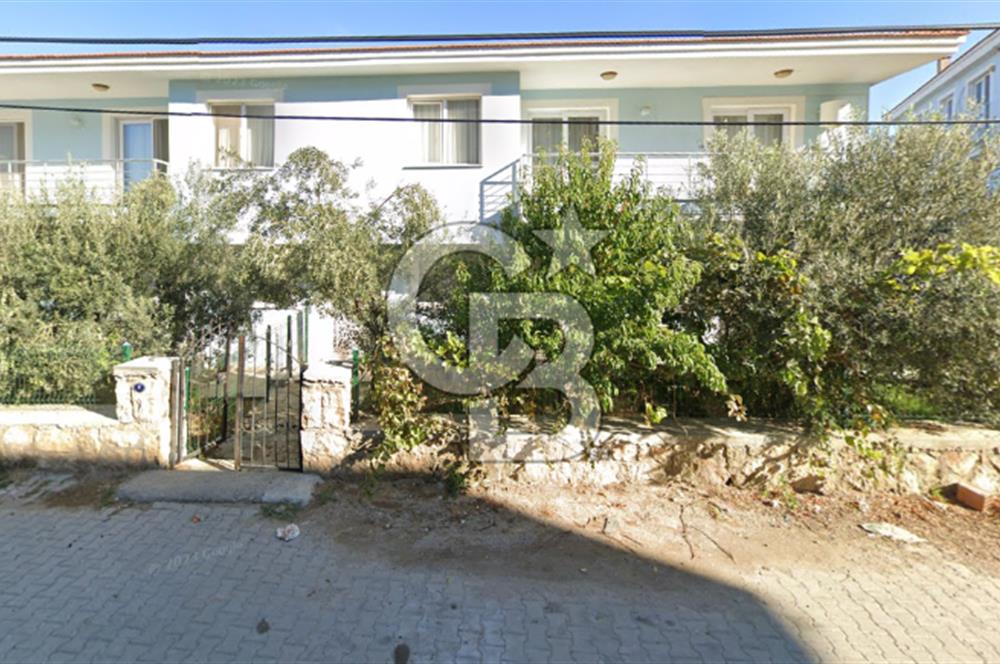 Foça Hacıveli Mah. Satılık 2+1 Kapalı Mutfaklı Daire