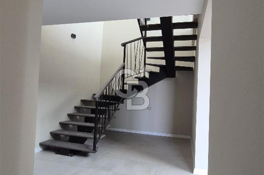 MENEMEN KUZEYŞEHİR'DE SATILIK 4+1 170 M2 DUBLEKS DAİRE