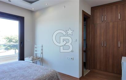 Çeşme Çiftlikköy’de Kaçırılmayacak Fırsat! Plaja Yürüme Mesafesinde SATILIK 3+1 Müstakil Villa