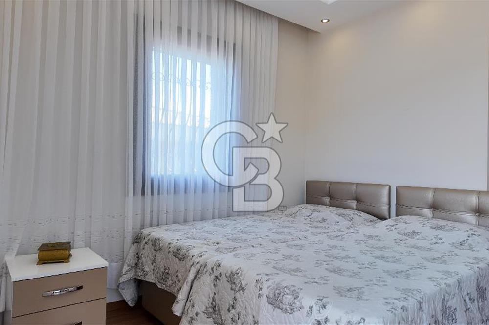 Çeşme Çiftlikköy’de Kaçırılmayacak Fırsat! Plaja Yürüme Mesafesinde SATILIK 3+1 Müstakil Villa