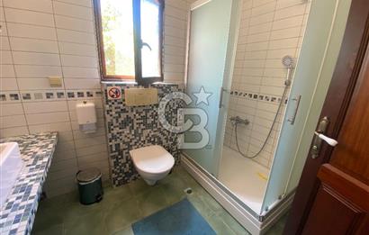 BOZCAADA PAPAZBAHÇE'DE 2.5 DÖNÜM BAHÇE İÇİNDE SATILIK BAĞ EVİ