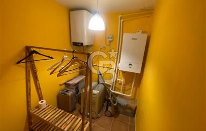 BOZCAADA PAPAZBAHÇE'DE 2.5 DÖNÜM BAHÇE İÇİNDE SATILIK BAĞ EVİ