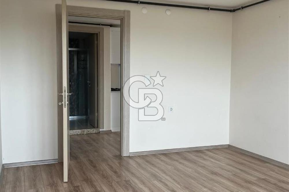 BUCA HÜRRİYET MAHALLESİ  KİRALIK  ÇATI KATI 2+1 DAİRE