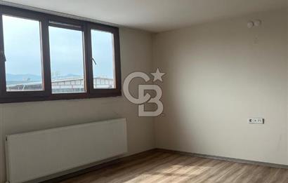 BUCA HÜRRİYET MAHALLESİ  KİRALIK  ÇATI KATI 2+1 DAİRE