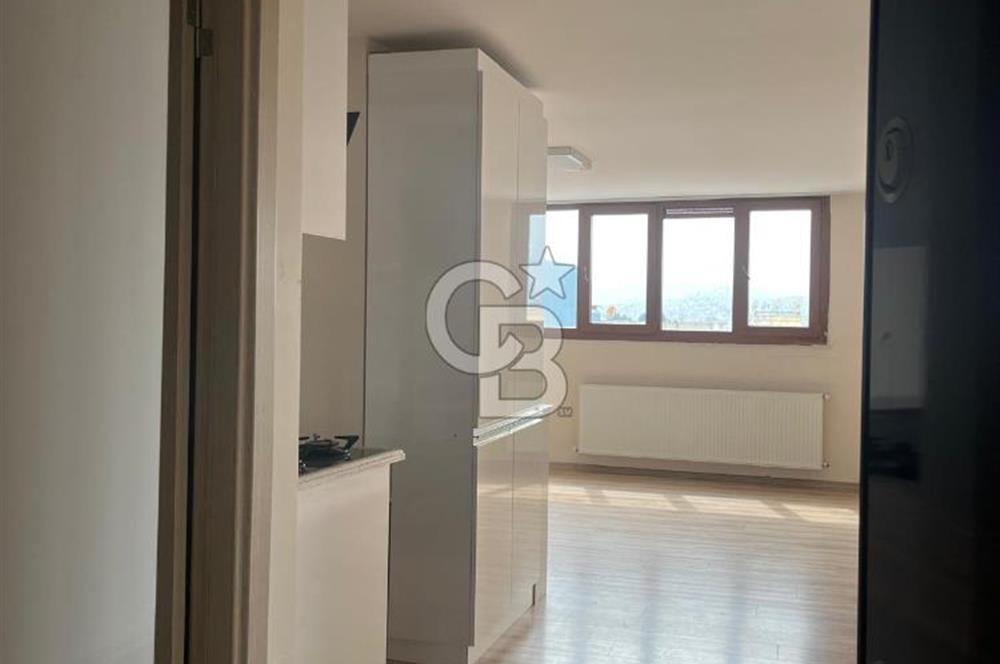 BUCA HÜRRİYET MAHALLESİ  KİRALIK  ÇATI KATI 2+1 DAİRE