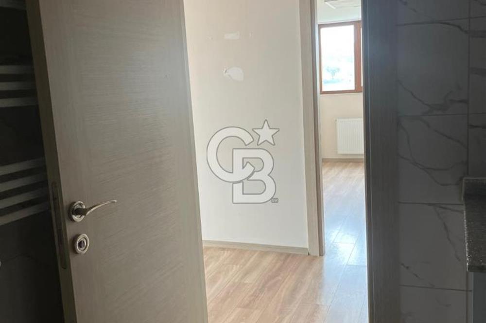 BUCA HÜRRİYET MAHALLESİ  KİRALIK  ÇATI KATI 2+1 DAİRE