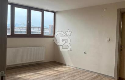 BUCA HÜRRİYET MAHALLESİ  KİRALIK  ÇATI KATI 2+1 DAİRE