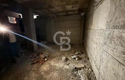 CB GİZ'DEN KALKAN MERKEZDE CADDE ÜZERİNDE DUBLEKS KİRALIK DÜKKAN