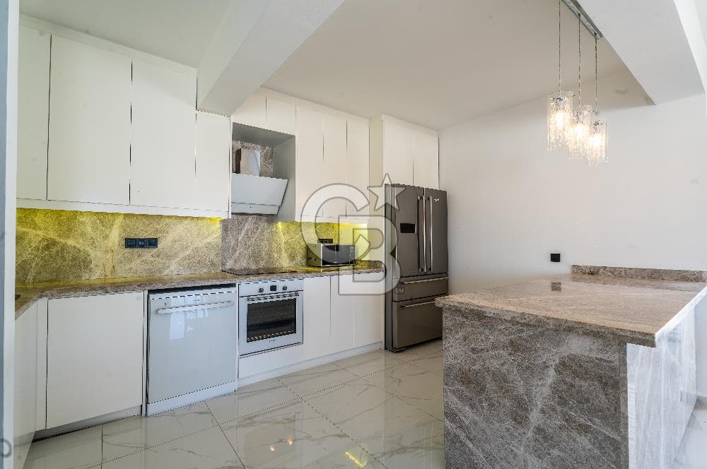 Yalıkavak Geriş Altı'nda, Marina Manzaralı Müstakil Lüks Villa – 4+1 | 238 m² Net