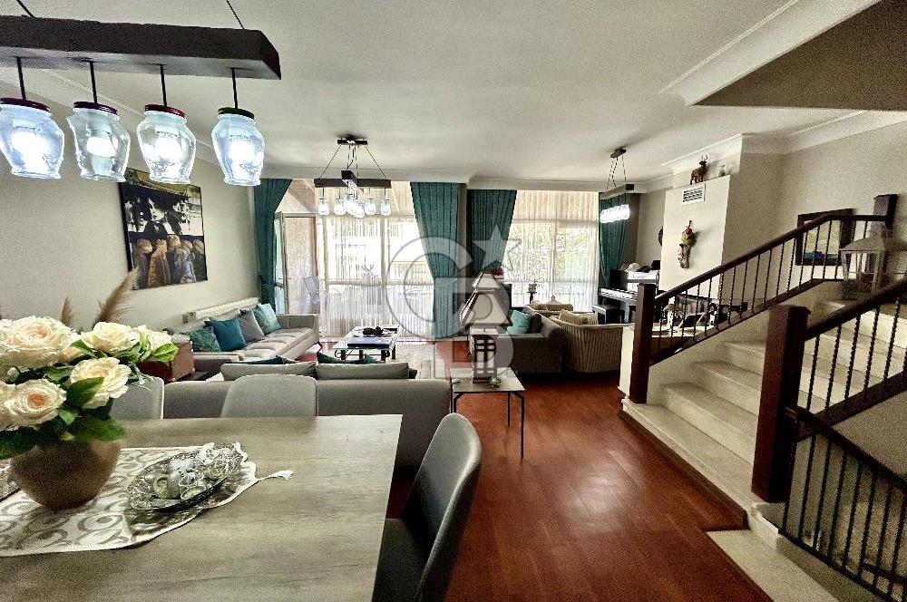 Bahçeşehir 2. Kısımda Satılık 6+2 Yeşillikler İçinde Villa