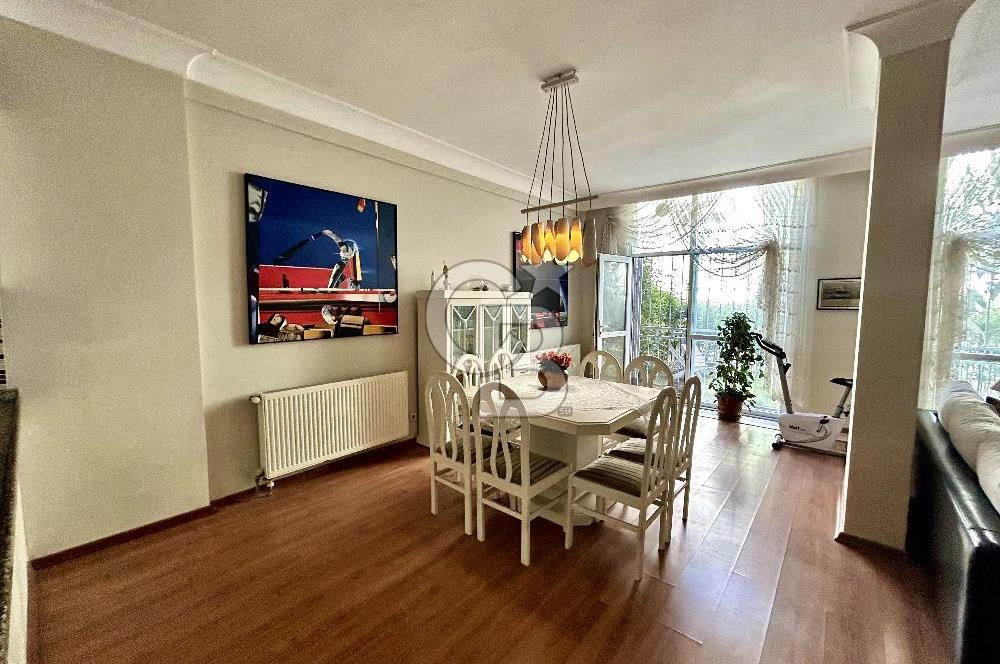 Bahçeşehir 2. Kısımda Satılık 6+2 Yeşillikler İçinde Villa
