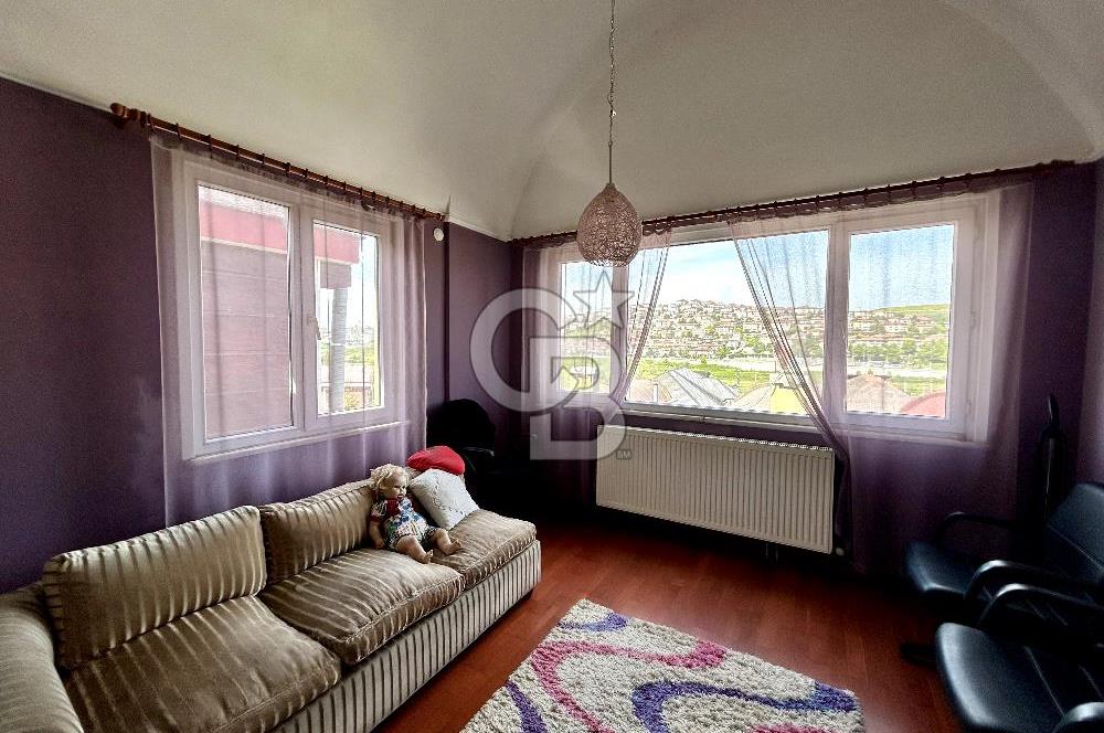 Bahçeşehir 2. Kısımda Satılık 6+2 Yeşillikler İçinde Villa