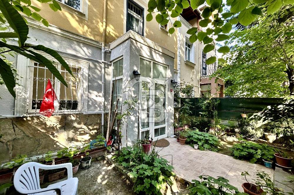 Bahçeşehir 2. Kısımda Satılık 6+2 Yeşillikler İçinde Villa