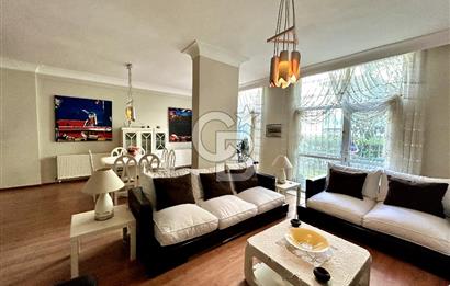 Bahçeşehir 2. Kısımda Satılık 6+2 Yeşillikler İçinde Villa