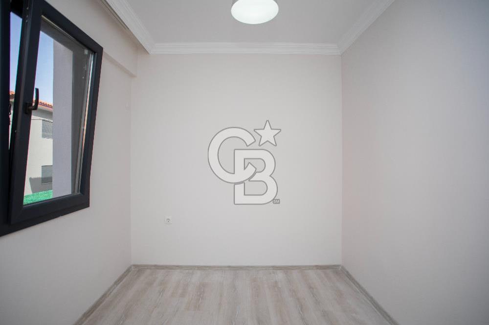 Foça Kazım Dirik Mah. Kiralık 1+1 Bahçe Katı Daire