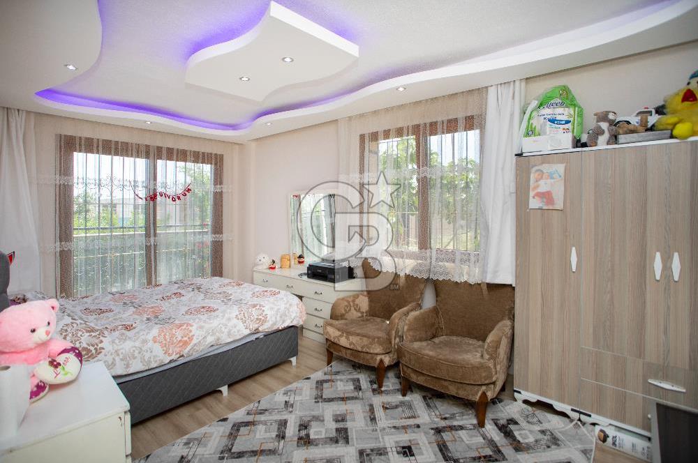 Foça Kazım Dirik Mah. Satılık 4+1 Dubleks Daire