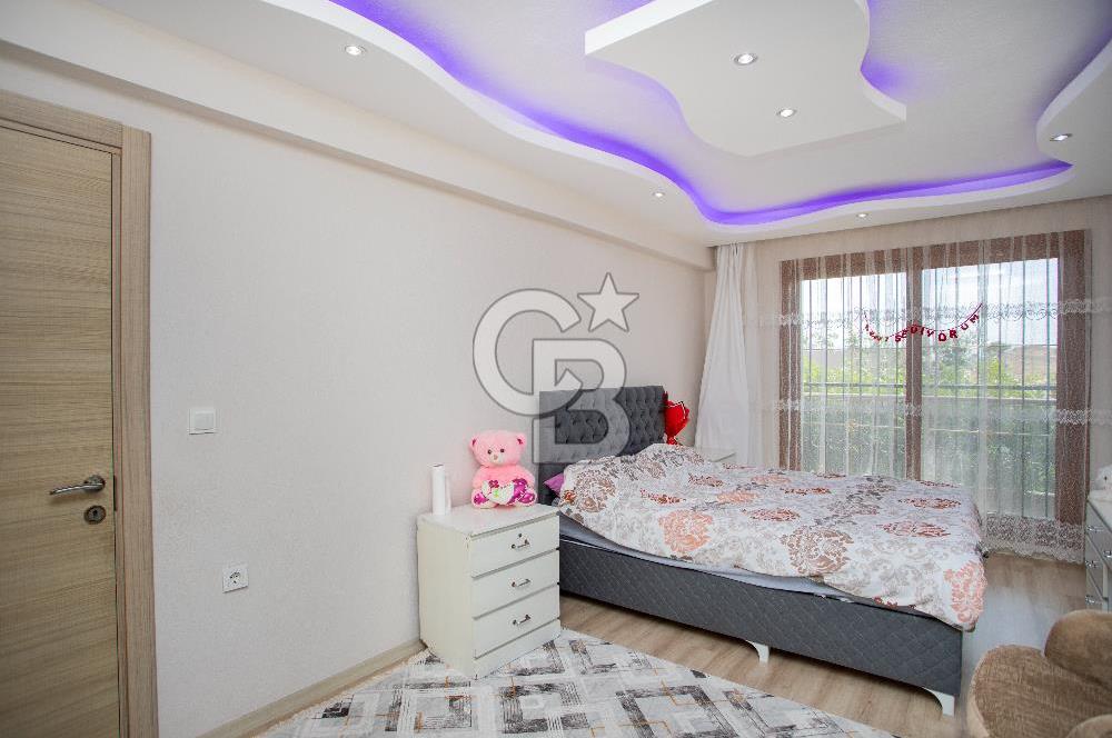Foça Kazım Dirik Mah. Satılık 4+1 Dubleks Daire