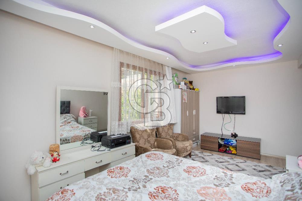 Foça Kazım Dirik Mah. Satılık 4+1 Dubleks Daire