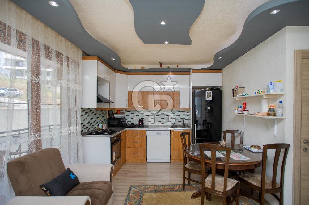 Foça Kazım Dirik Mah. Satılık 4+1 Dubleks Daire