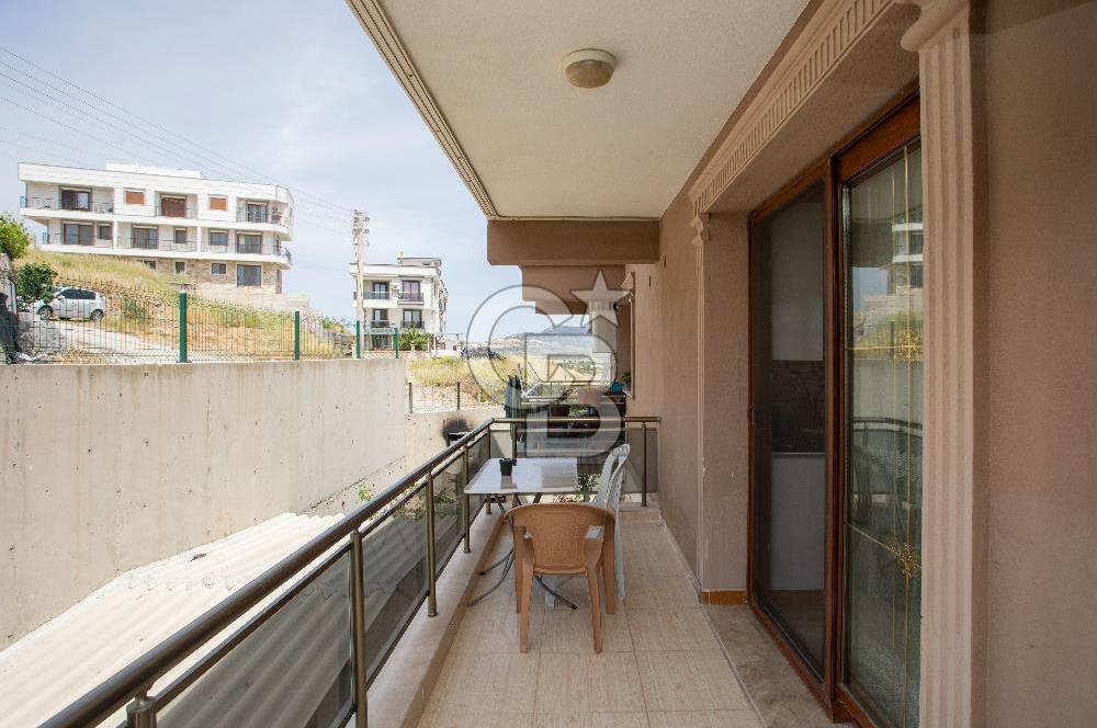 Foça Kazım Dirik Mah. Satılık 4+1 Dubleks Daire