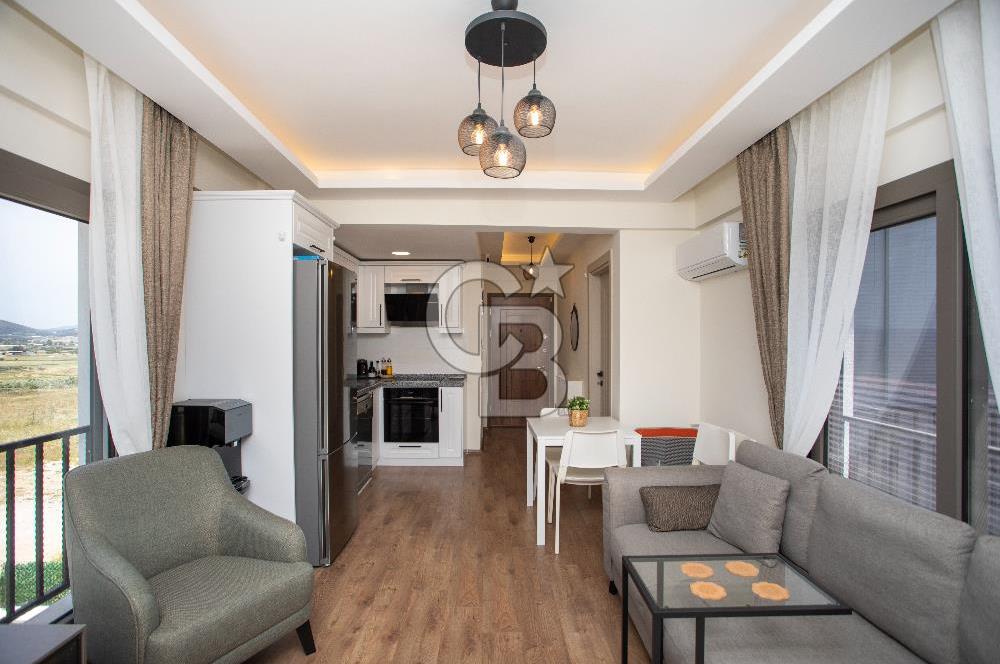 Foça Kazım Dirik Mah. Satılık Eşyalı 1+1 Müstakil Bahçeli Daire