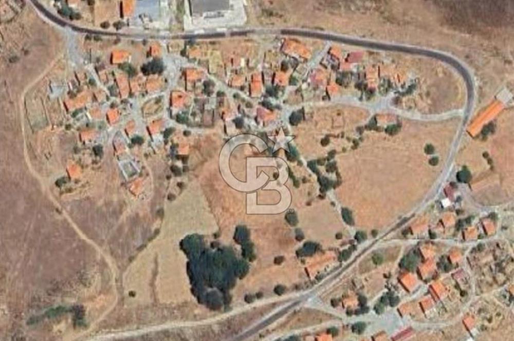 EŞSİZ KONUMDA KÖY İÇİ TARLA – KARABURUN PARLAK MAHALLESİ – 4.079 M