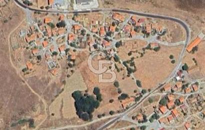 EŞSİZ KONUMDA KÖY İÇİ TARLA – KARABURUN PARLAK MAHALLESİ – 4.079 M