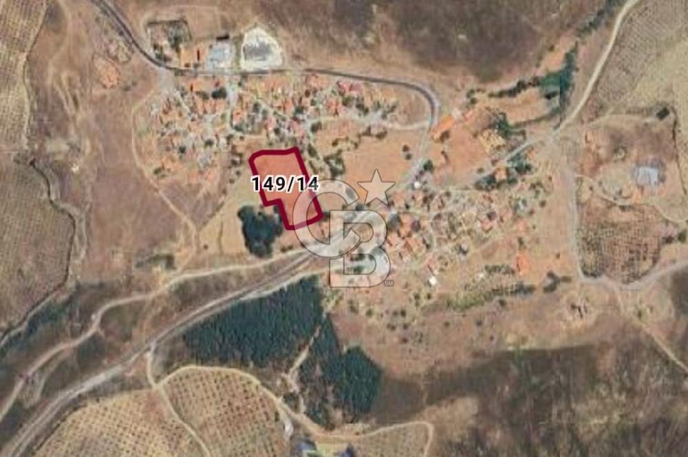 EŞSİZ KONUMDA KÖY İÇİ TARLA – KARABURUN PARLAK MAHALLESİ – 4.079 M