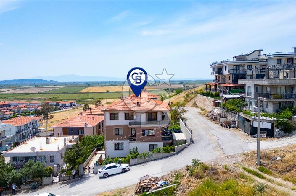 Foça Kazım Dirik Mah. Satılık 4+1 Dubleks Daire