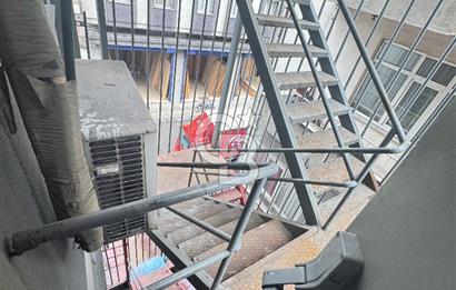 ÜMRANİYE ALEMDAĞ CD ÜZERİ KİRALIK PLAZA KATI