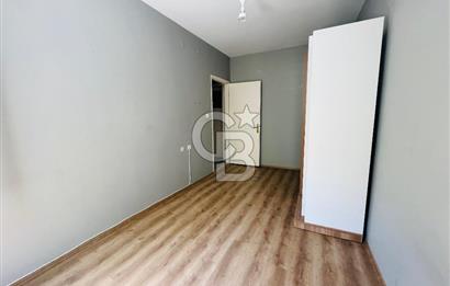 Foça Fevzipaşa Mahallesi Çarşı İçinde Kiralık 2+1 Daire