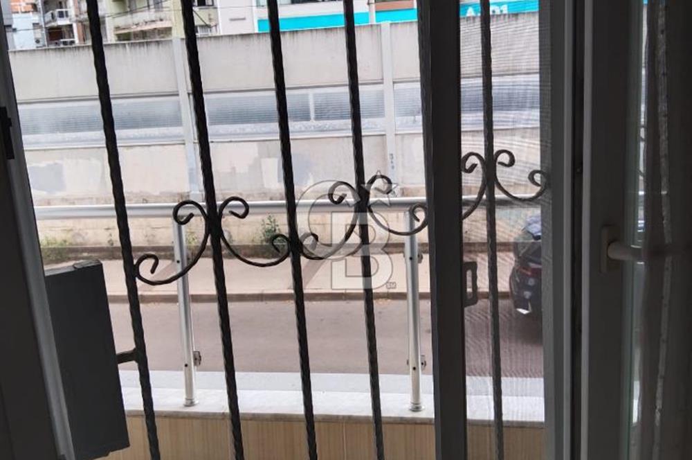 Demirköprü İzban Durağı Karşısı 3+1 130 m2 Satılık Daire