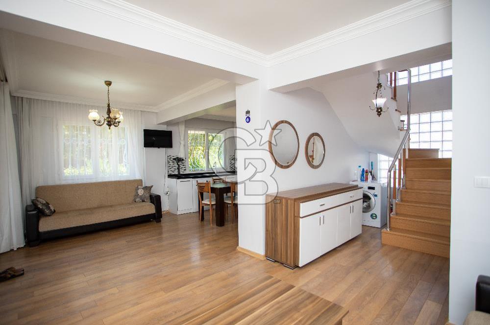 Çeşme Ayasandra Su Sitesinde 3+1 Müstakil Satılık Villa