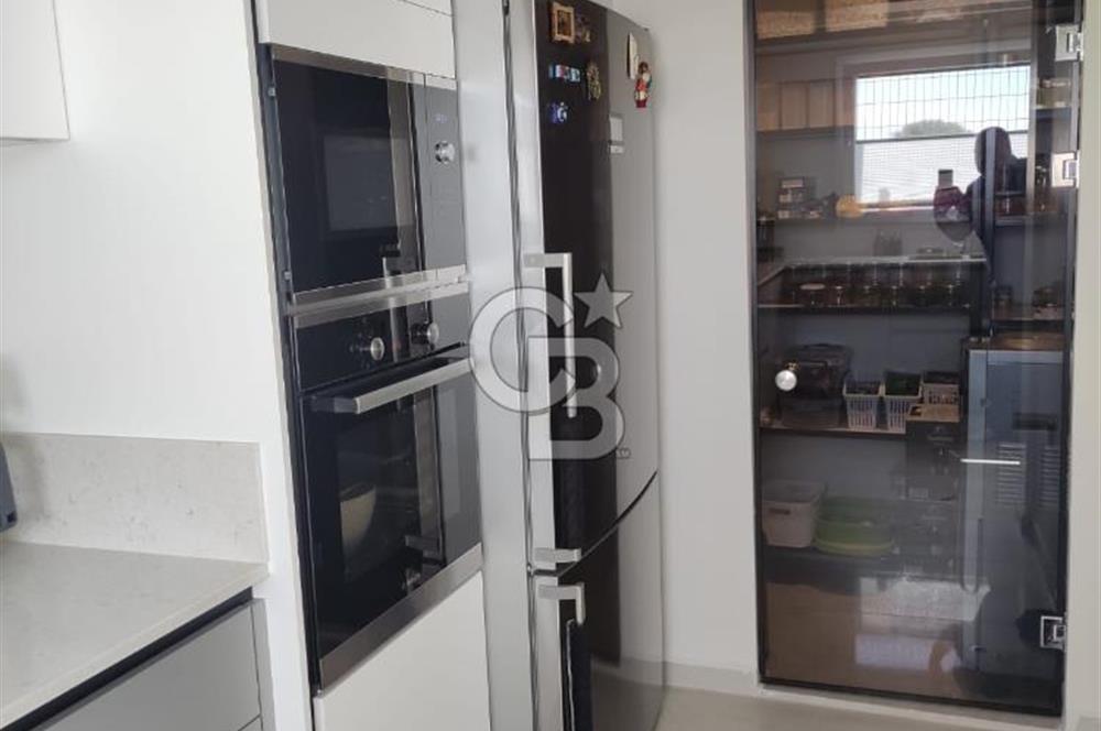 ÇİĞLİ EVKA2 4+1  SATILIK ViLLA