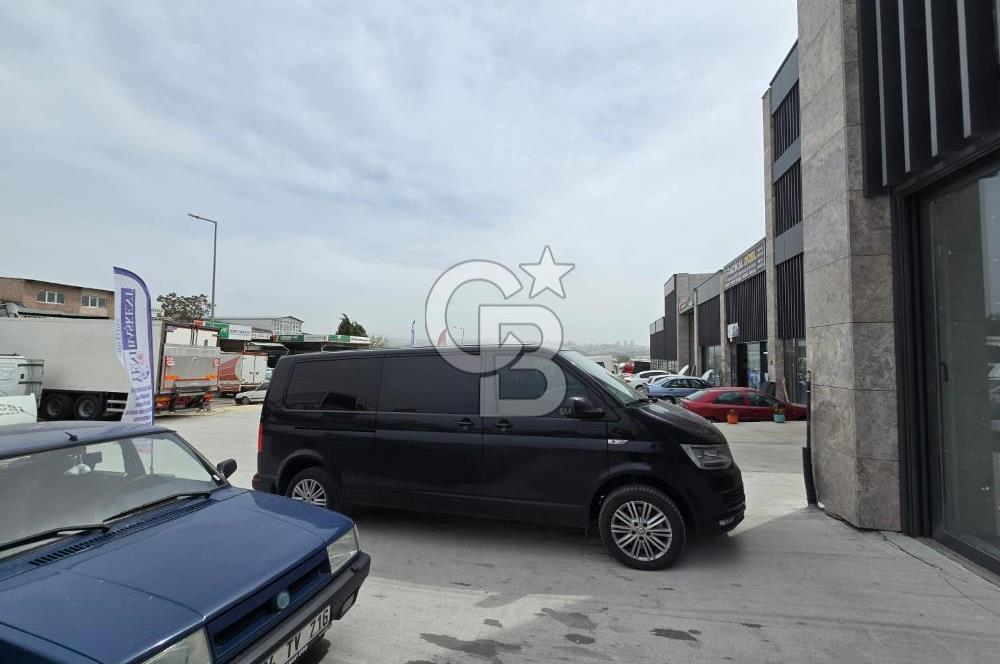 OTORİTE ŞAŞMAZ CADDE CEPHELİ 212 M2 DÜKKAN